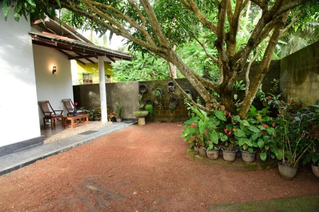 Sanjee Villa Hikkaduwa Exterior foto